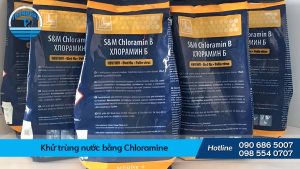Tại sao nước có mùi vị lạ?