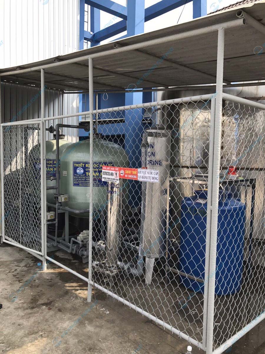 Hệ thống khử sắt cấp nước cho sản xuất nông sản tại Tiền Giang công suất 20m3/h