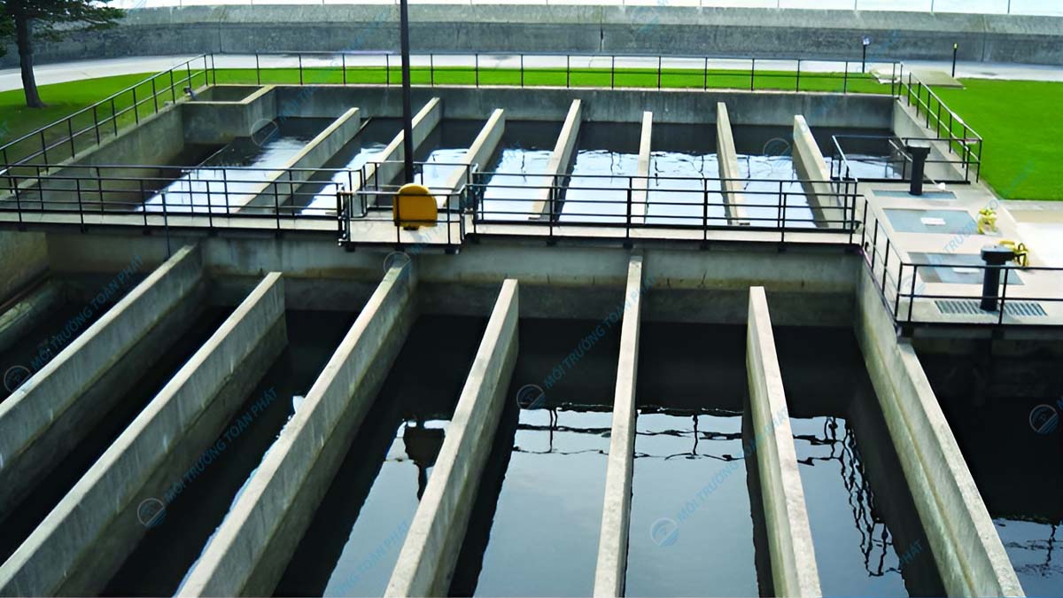 Quy trình xử lý nước thải khu công nghiệp Be-khu-trung-trong-xu-ly-nuoc-thai-1.